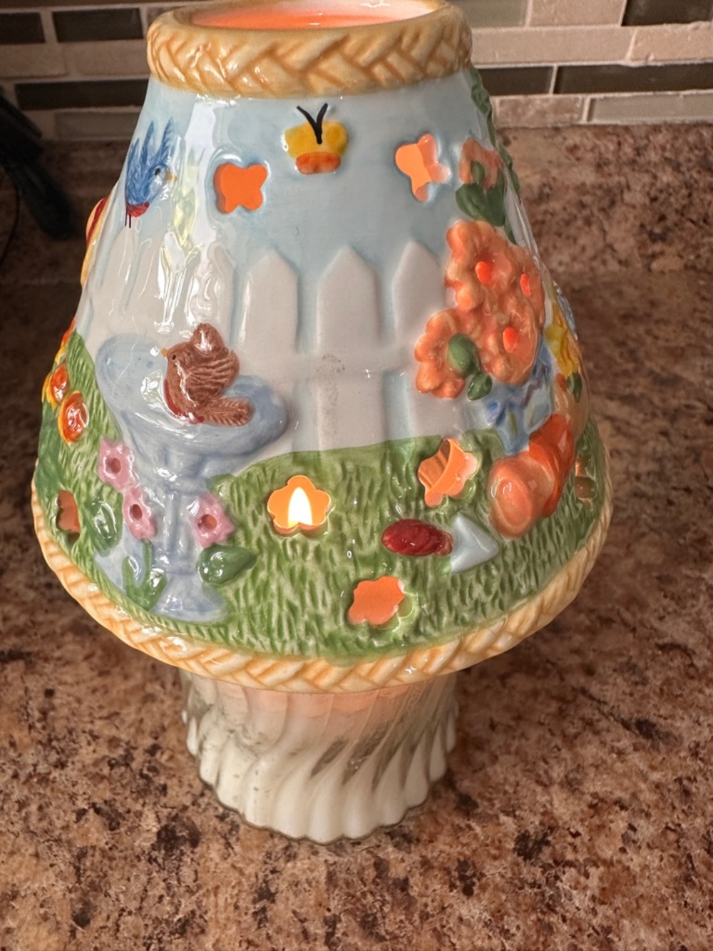 Mini Jar Springtime Flowers, Birds, Bunny & White Picket Fence Topper Shade  - Picture 6 of 9